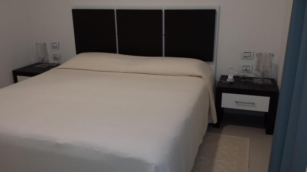 Buddi Hotel Platamona Oda fotoğraf