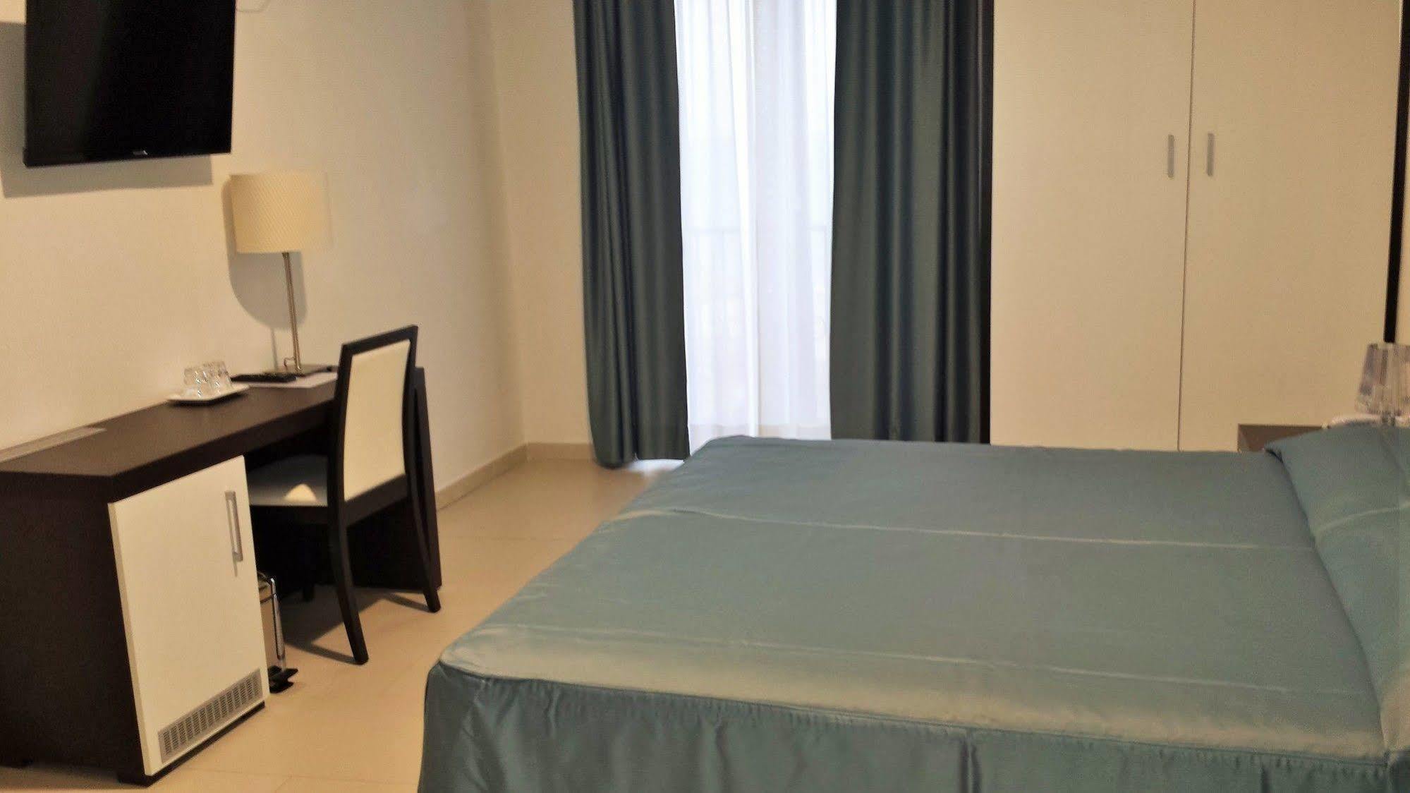 Buddi Hotel Platamona Dış mekan fotoğraf