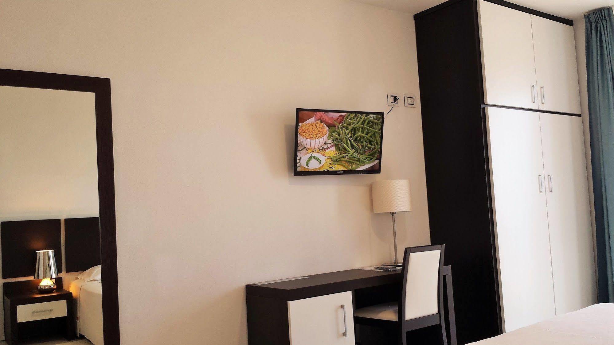 Buddi Hotel Platamona Dış mekan fotoğraf